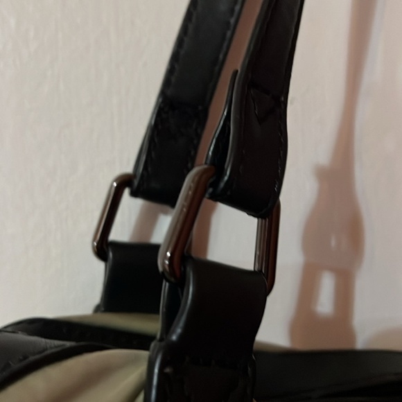 Burberry Buckleigh Tan nylon tote - Picture 7 of 16